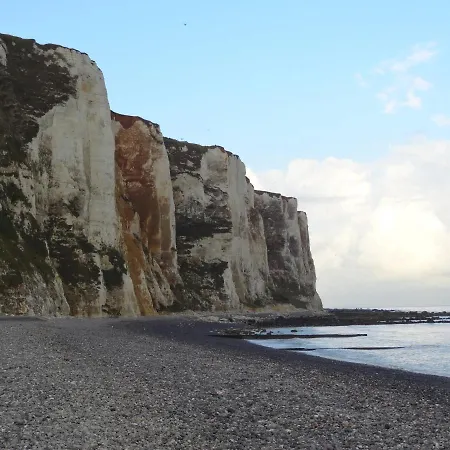 Holiday home La Houlotte, Maison De Pecheur A 200m De La Plage! Le Treport