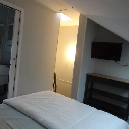 Prázdninový dům La Houlotte, Maison De Pecheur A 200m De La Plage!