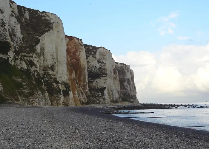 Casa vacanze La Houlotte, Maison De Pêcheur à 200m De La Plage! Le Tréport